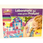 Laboratorio dei miei primi profumi